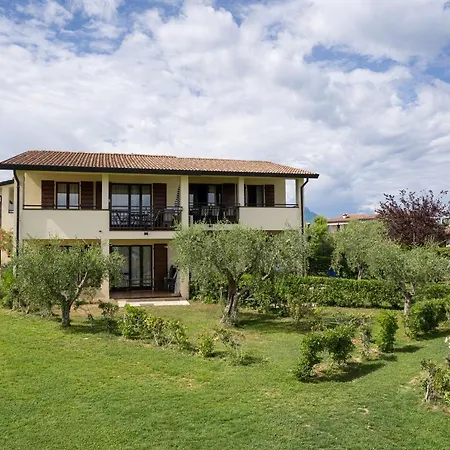 Primera 4* Moniga del Garda