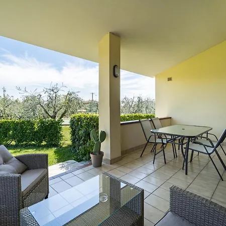 Primera Moniga del Garda