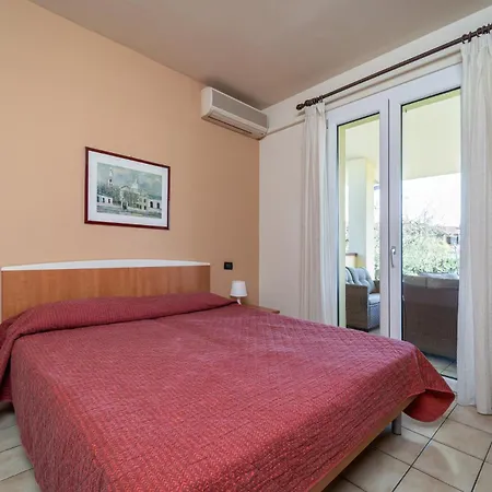 Primera Aparthotel 4*